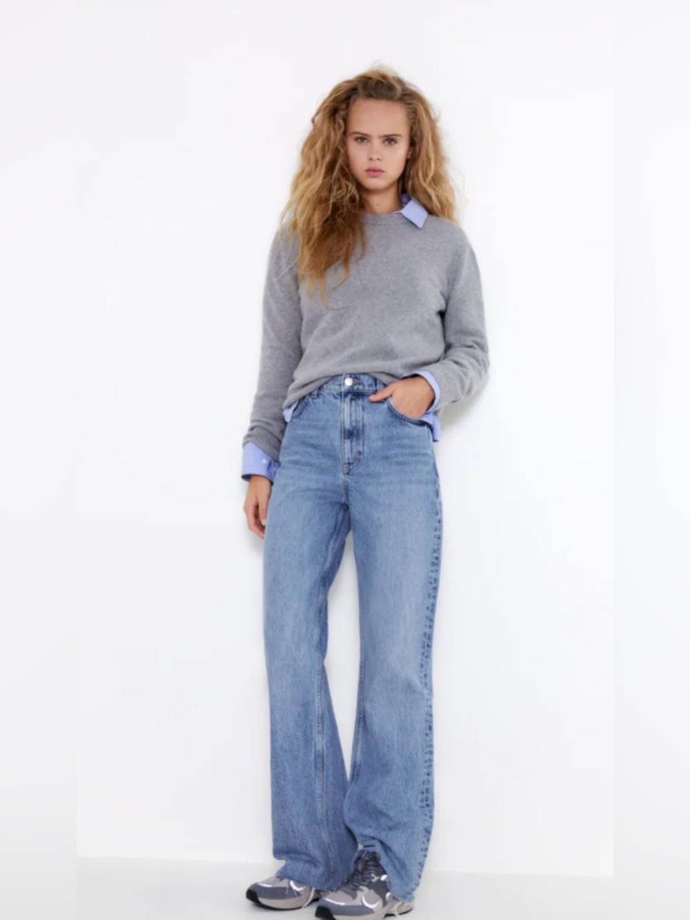 Zara Light Wash High Rise Full Length Jean size 0